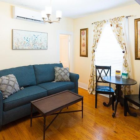 The Heirloom Inn מאונט דורה מראה חיצוני תמונה