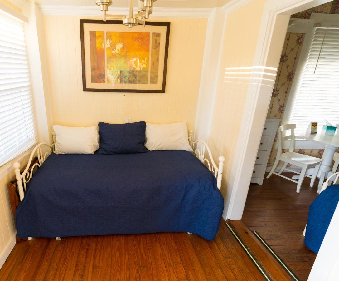 The Heirloom Inn מאונט דורה מראה חיצוני תמונה